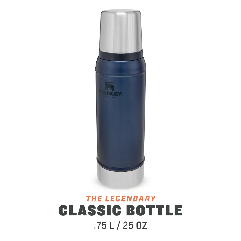 Stanley New Classic Vaccum Bottle 0.75L in Nightfall-2